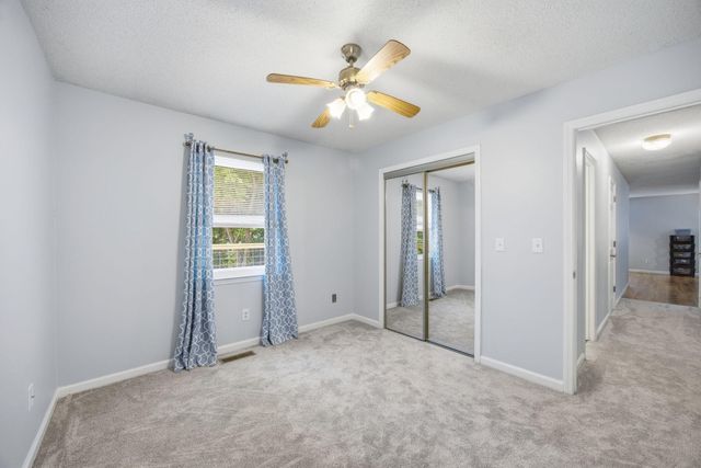 45 Redd Road, Rossville, GA 30741