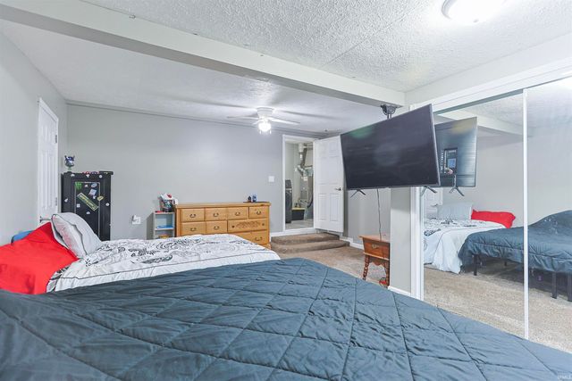 2122 N Elmer Street, South Bend, IN 46628