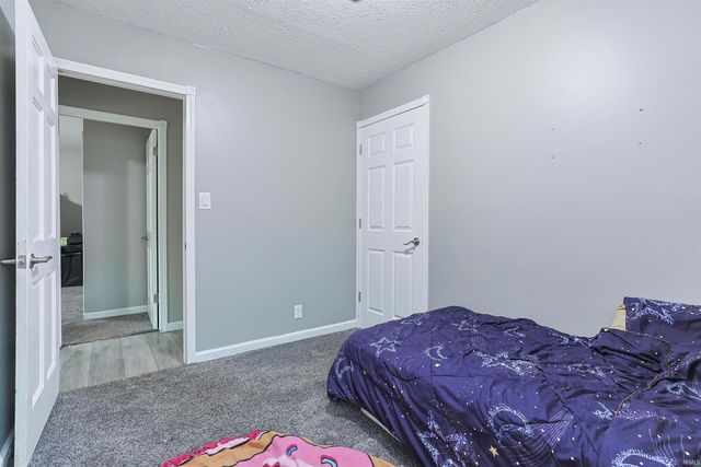 2122 N Elmer Street, South Bend, IN 46628