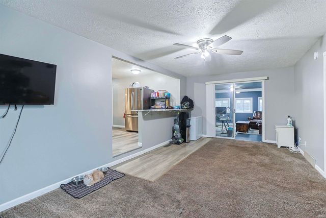 2122 N Elmer Street, South Bend, IN 46628