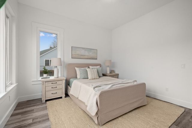 22 Woodbury St, Gloucester, MA 01930