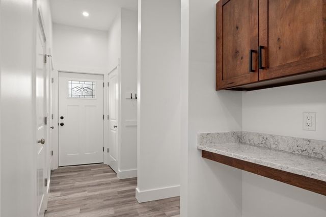 22 Woodbury St, Gloucester, MA 01930