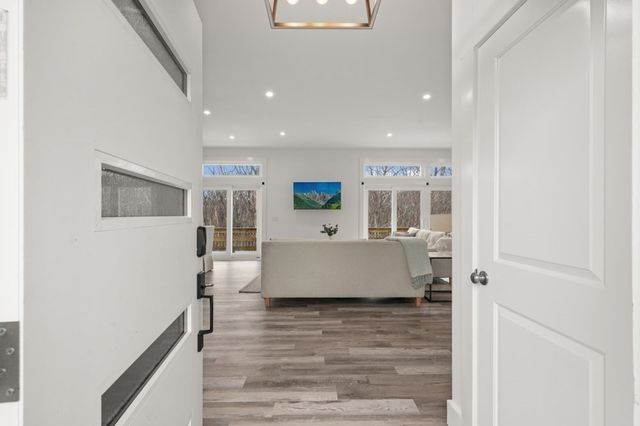 22 Woodbury St, Gloucester, MA 01930