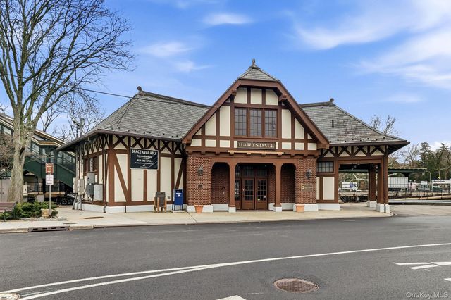 80 E Hartsdale Avenue 101, Hartsdale, NY 10530