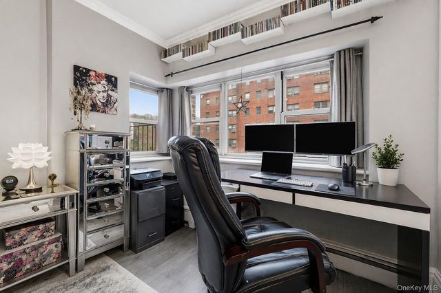 80 E Hartsdale Avenue 101, Hartsdale, NY 10530