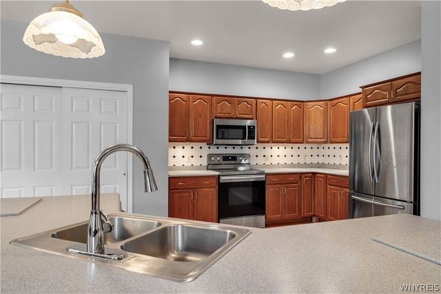 1298 Como Park Boulevard, Cheektowaga, NY 14043