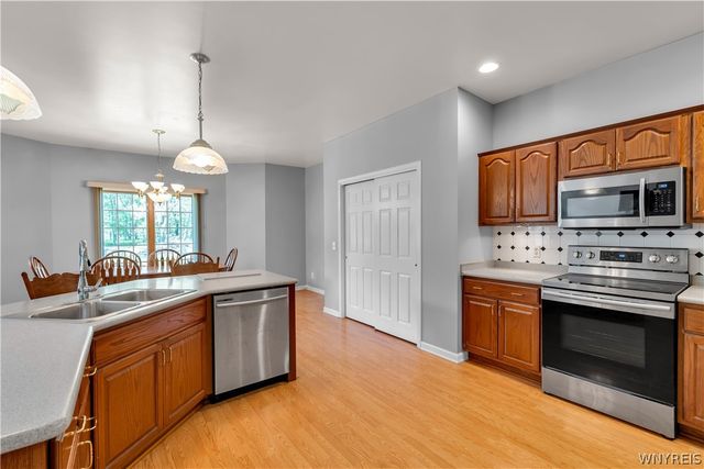 1298 Como Park Boulevard, Cheektowaga, NY 14043