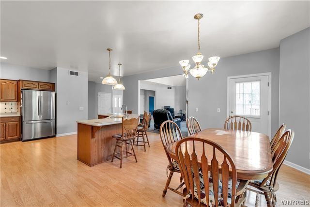 1298 Como Park Boulevard, Cheektowaga, NY 14043