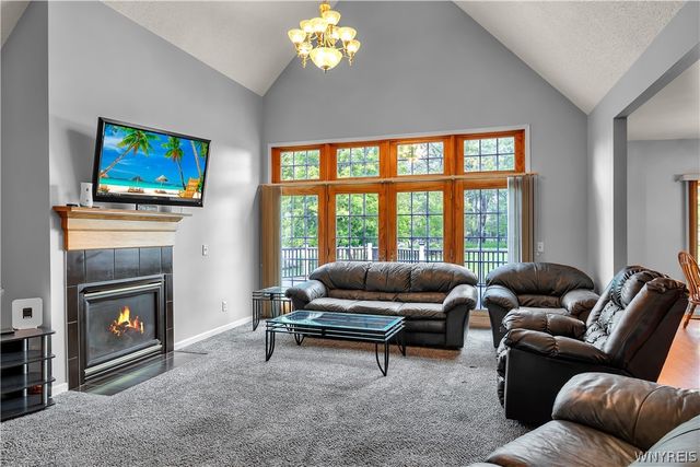 1298 Como Park Boulevard, Cheektowaga, NY 14043