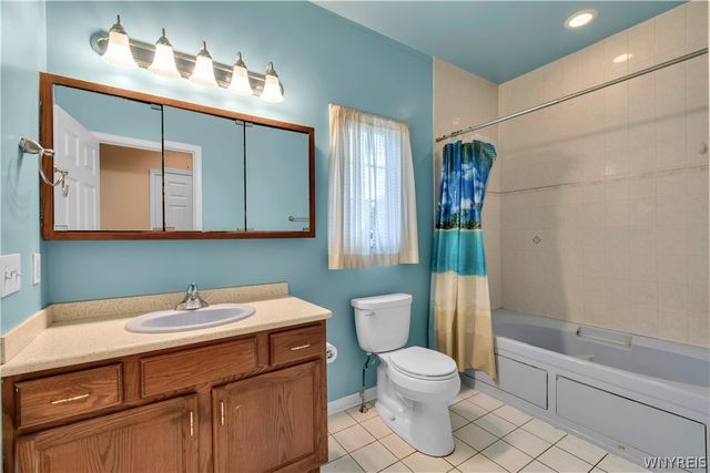 1298 Como Park Boulevard, Cheektowaga, NY 14043