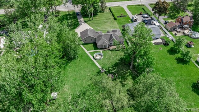 1298 Como Park Boulevard, Cheektowaga, NY 14043