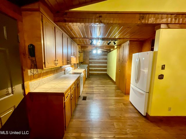 118 Sparks Drive, Magee, MS 39111