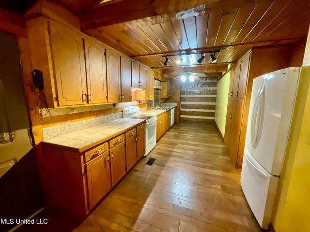118 Sparks Drive, Magee, MS 39111