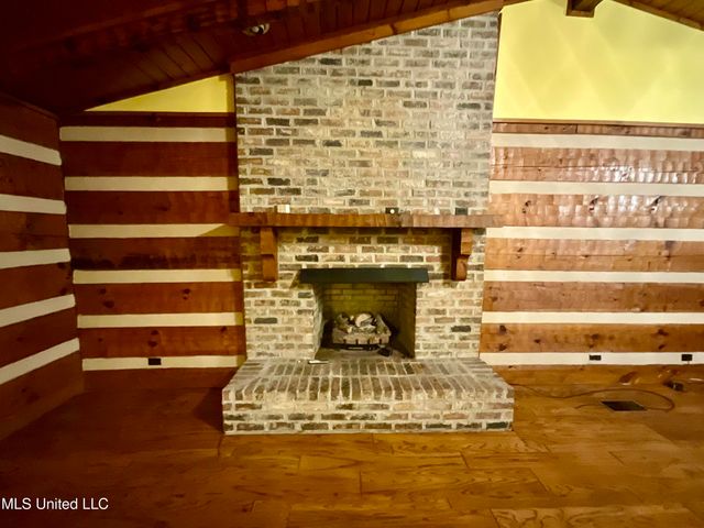 118 Sparks Drive, Magee, MS 39111