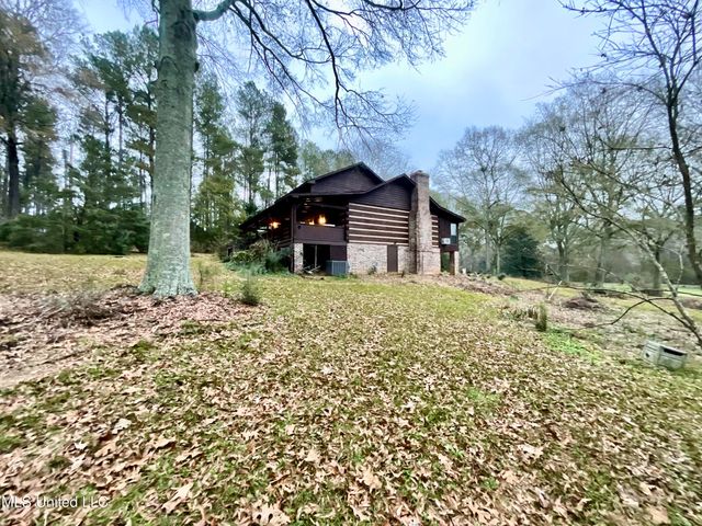 118 Sparks Drive, Magee, MS 39111