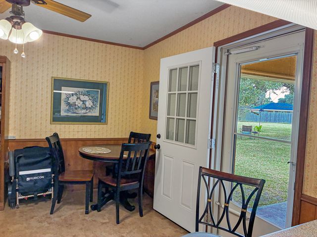 721 S Lightner Ave, Iowa, LA 70647