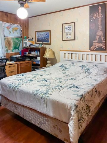 721 S Lightner Ave, Iowa, LA 70647