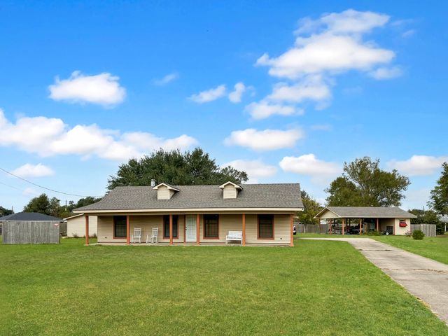 721 S Lightner Ave, Iowa, LA 70647