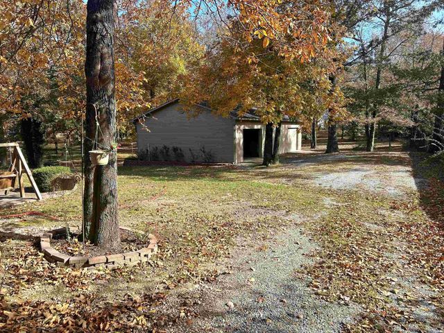 111 Country Oaks Drive, Malvern, AR 72104