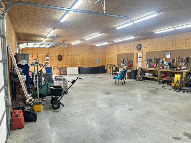 111 Country Oaks Drive, Malvern, AR 72104