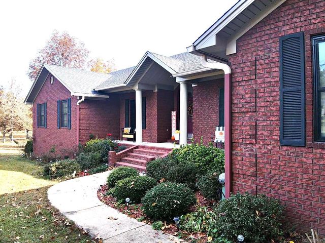 111 Country Oaks Drive, Malvern, AR 72104