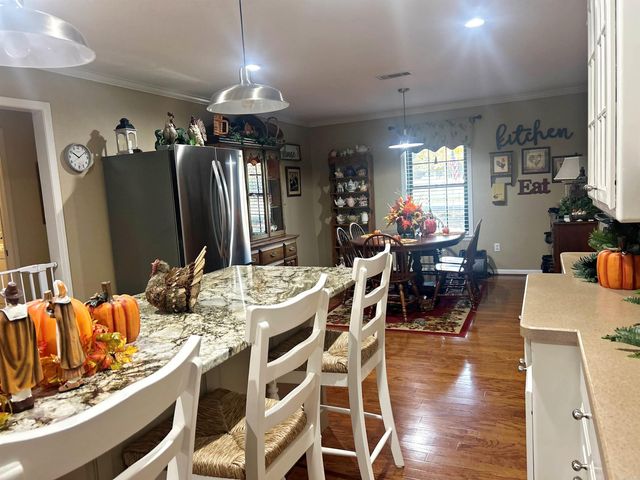 111 Country Oaks Drive, Malvern, AR 72104