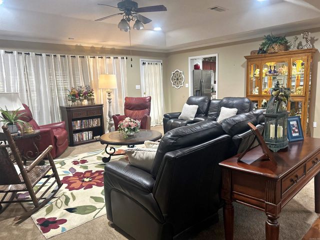 111 Country Oaks Drive, Malvern, AR 72104