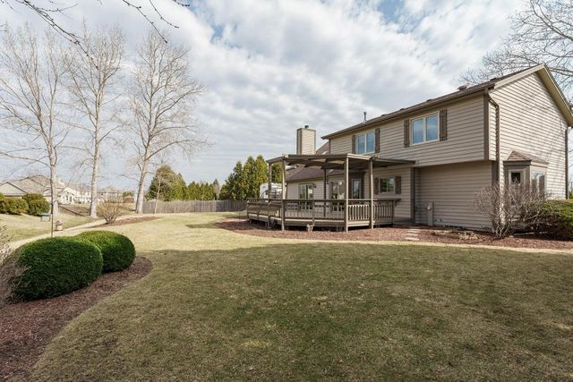 N106W14764 Harrison CIRCLE, Germantown, WI 53022