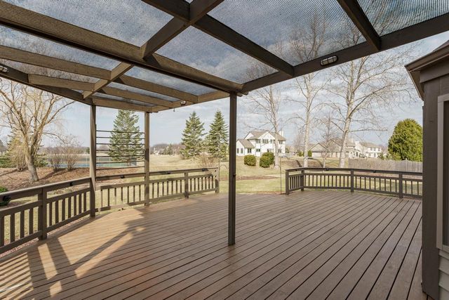 N106W14764 Harrison CIRCLE, Germantown, WI 53022