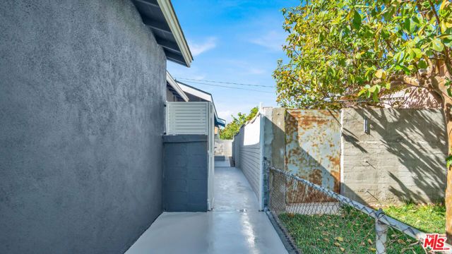 5377 Manzanar Avenue, Pico Rivera, CA 90660