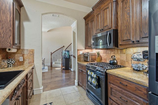 728 Rockingham Drive, Irving, TX 75063