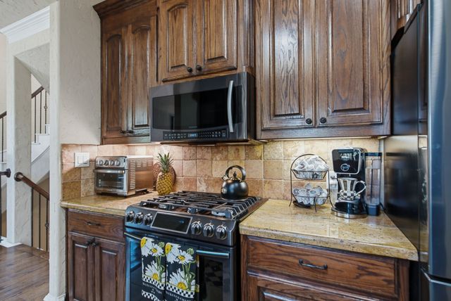 728 Rockingham Drive, Irving, TX 75063