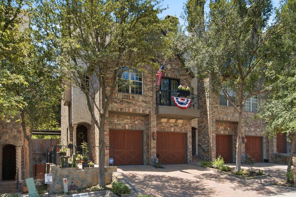 728 Rockingham Drive, Irving, TX 75063