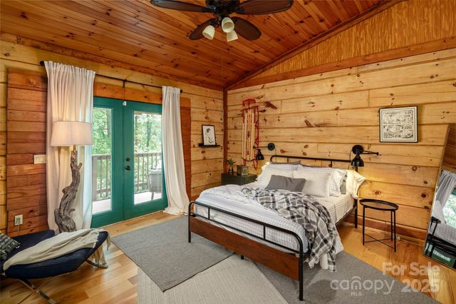 619 Leisure Lane, Burnsville, NC 28714