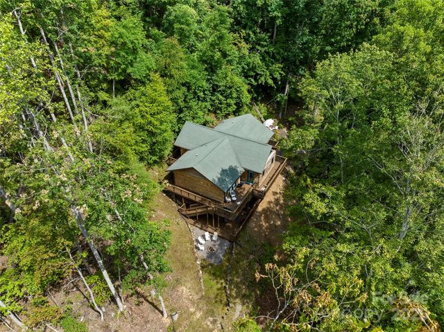 619 Leisure Lane, Burnsville, NC 28714