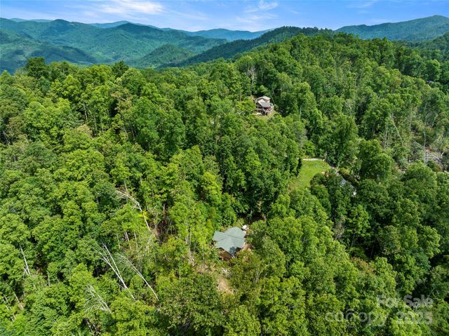 619 Leisure Lane, Burnsville, NC 28714