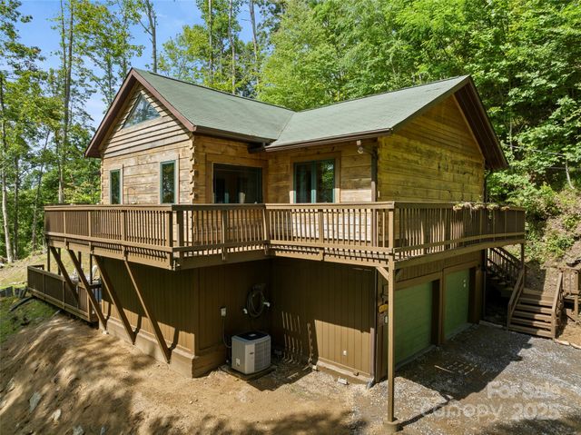 619 Leisure Lane, Burnsville, NC 28714