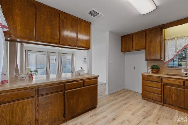 4217 Quarter Avenue, Bakersfield, CA 93309