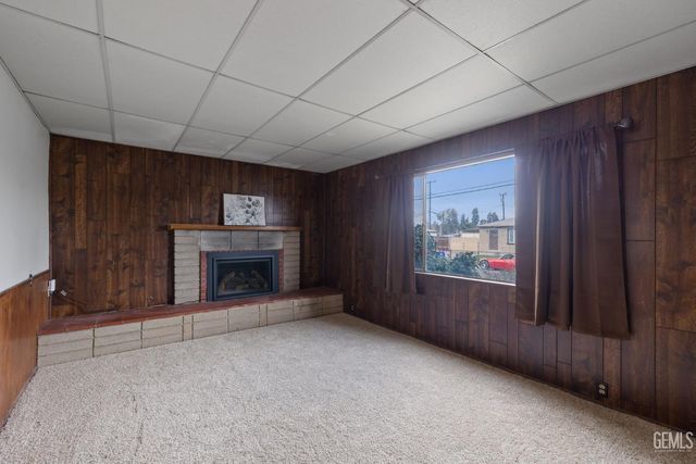 4217 Quarter Avenue, Bakersfield, CA 93309