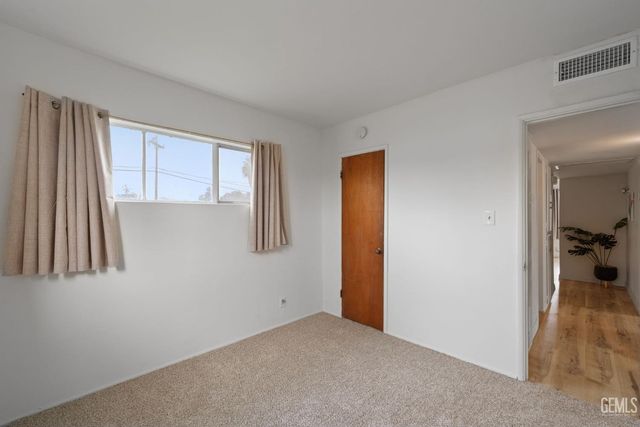 4217 Quarter Avenue, Bakersfield, CA 93309