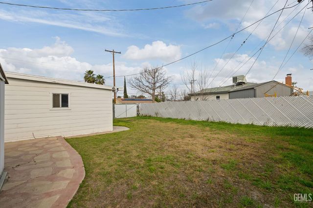 4217 Quarter Avenue, Bakersfield, CA 93309