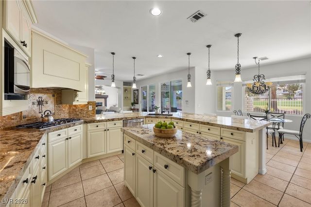 2445 Ping Drive, Henderson, NV 89074