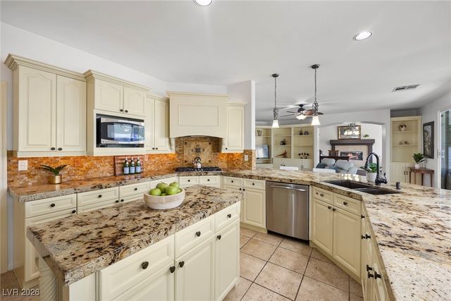 2445 Ping Drive, Henderson, NV 89074