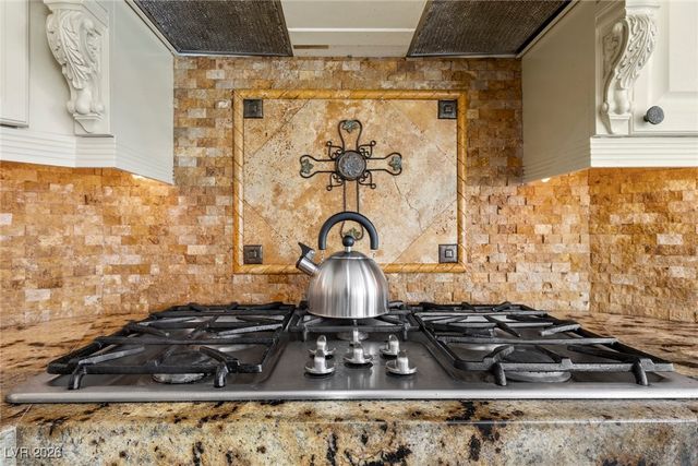 2445 Ping Drive, Henderson, NV 89074