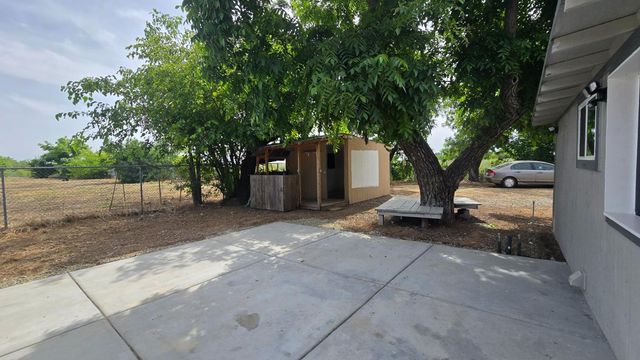 1632 11th Ave, Olivehurst, CA 95961