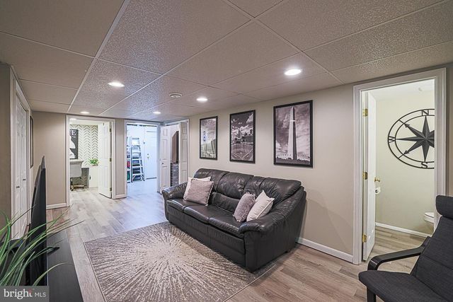 25 SYLVANOAK WAY, Nottingham, MD 21236