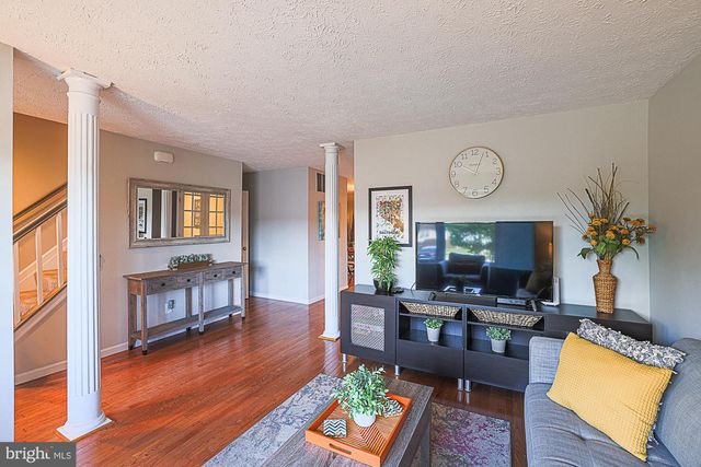 25 SYLVANOAK WAY, Nottingham, MD 21236