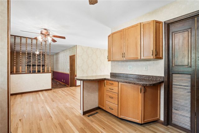 23 Clive Drive NW, Cedar Rapids, IA 52405