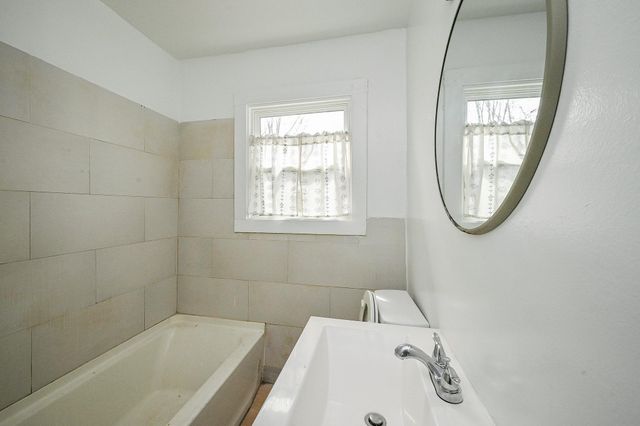 2713 Gregg Street, Houston, TX 77026