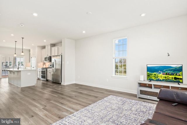 19410 PAIUTE TER, Leesburg, VA 20175